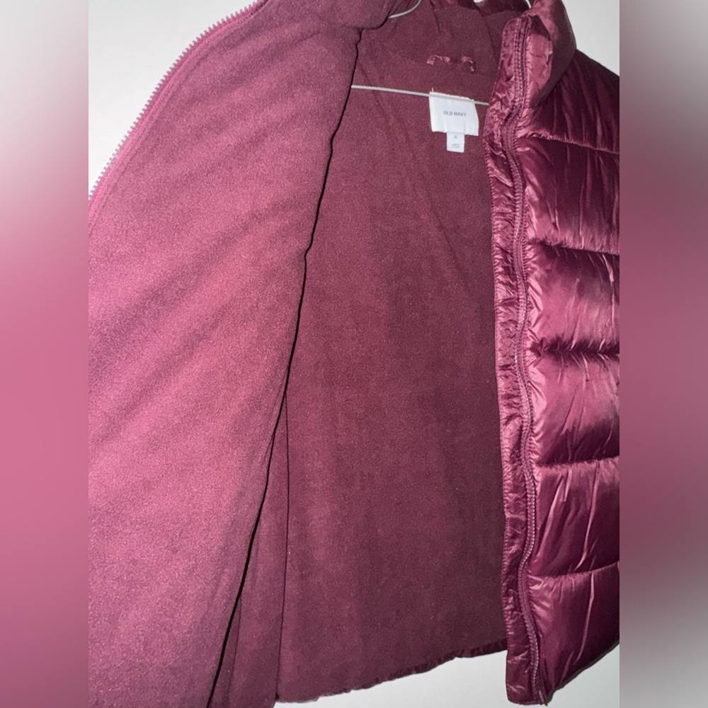 Old Navy Puffy Vest - Picture 4 of 5